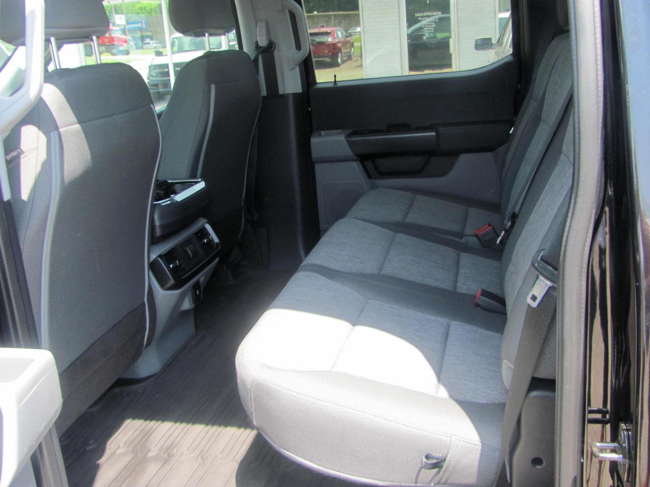 Ford F-150 XL SuperCrew 5.5-ft. Bed 4WD 2021