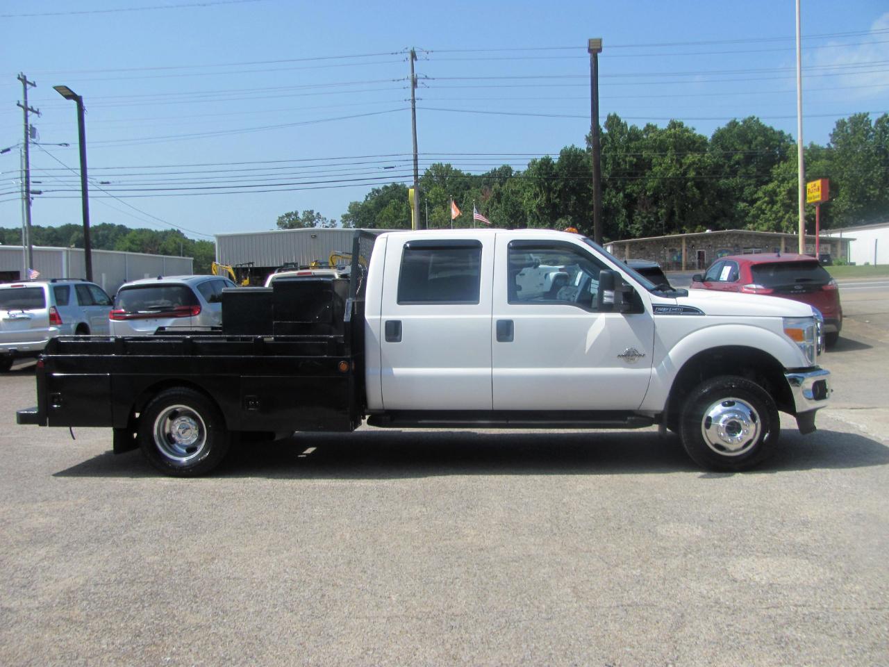 Ford F-350 SD XLT Crew Cab Long Bed DRW 4WD 2014