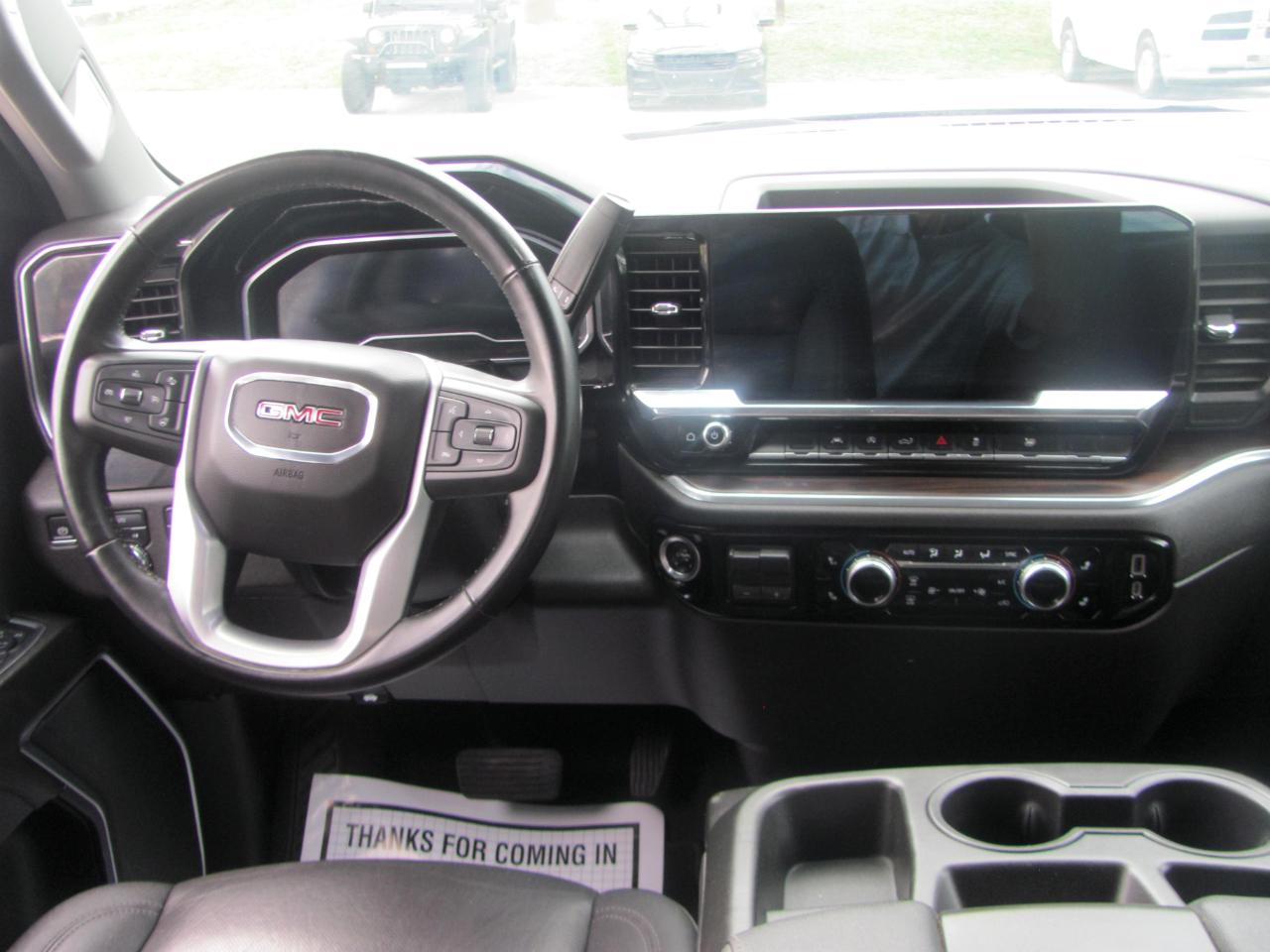 GMC Sierra 1500 SLT Crew Cab 4WD 2025
