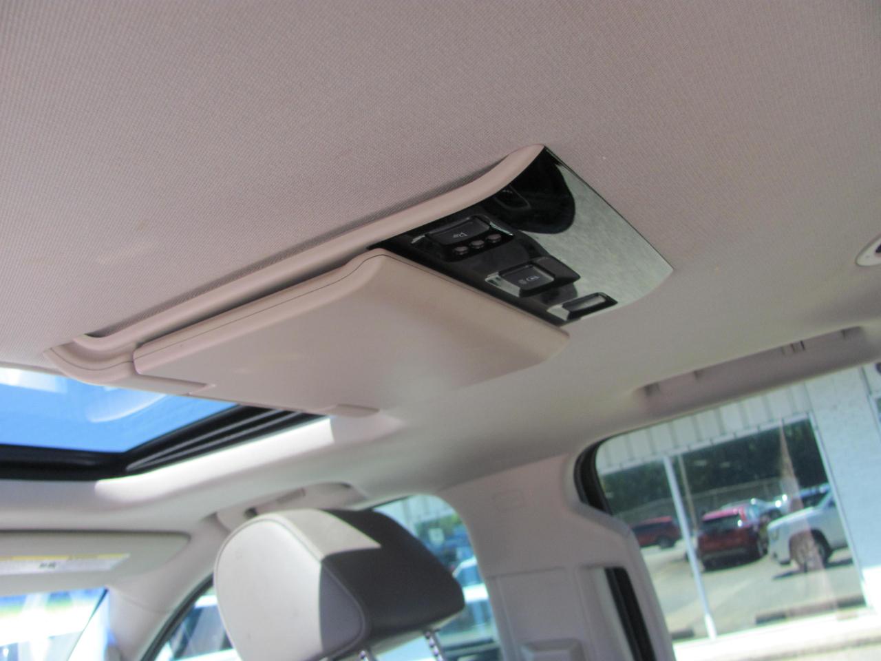 GMC Yukon Denali 2WD 2016