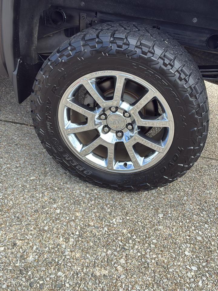 GMC Sierra 1500 Denali Crew Cab Short Box 4WD 2015