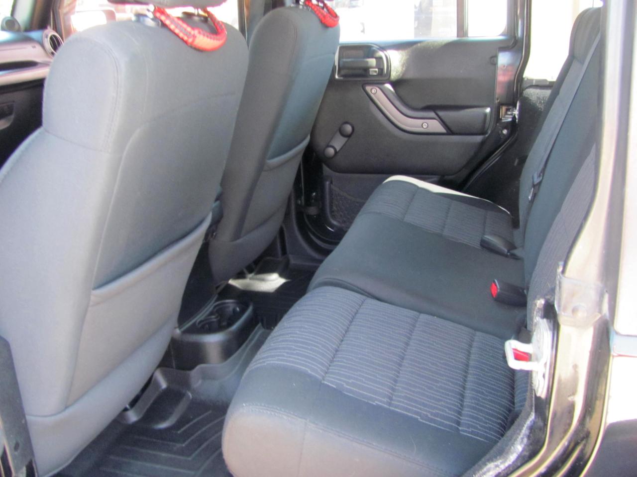 Jeep Wrangler Unlimited Sport 4WD 2011