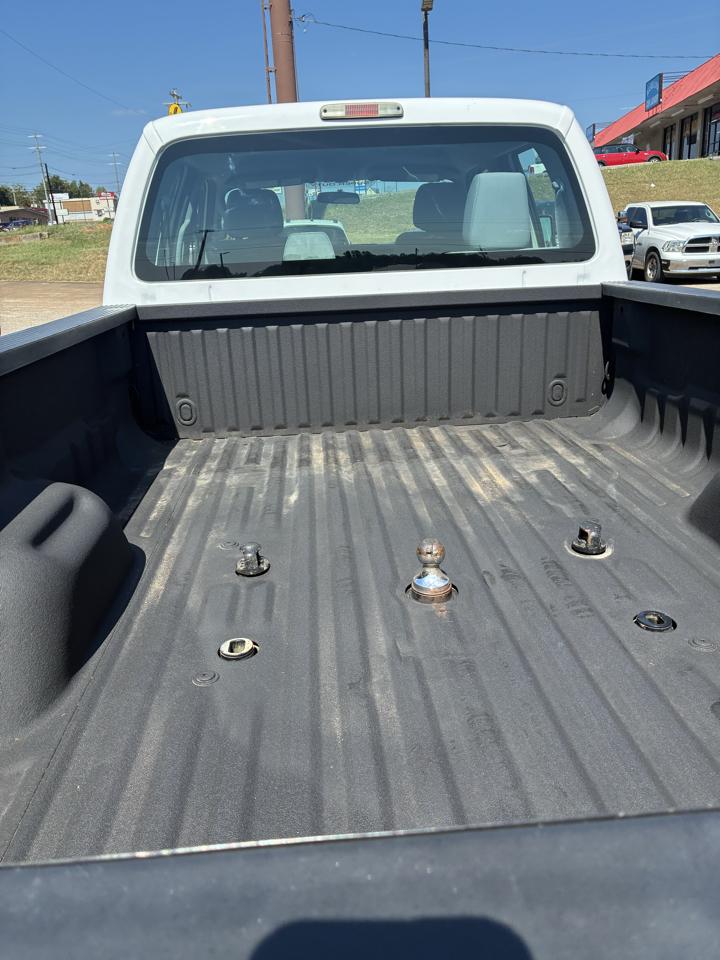Ford F-350 SD XLT Crew Cab Long Bed DRW 4WD 2015