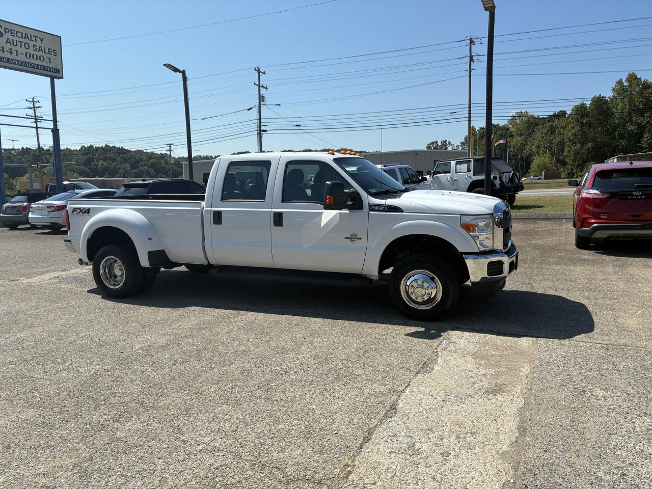 Ford F-350 SD XLT Crew Cab Long Bed DRW 4WD 2015