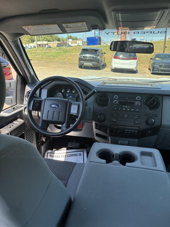 Ford F-350 SD XLT Crew Cab Long Bed DRW 4WD 2015