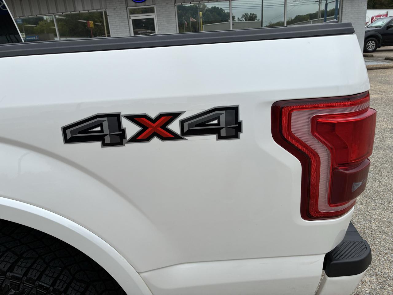 Ford F-150 4WD SuperCrew 145" Platinum 2016