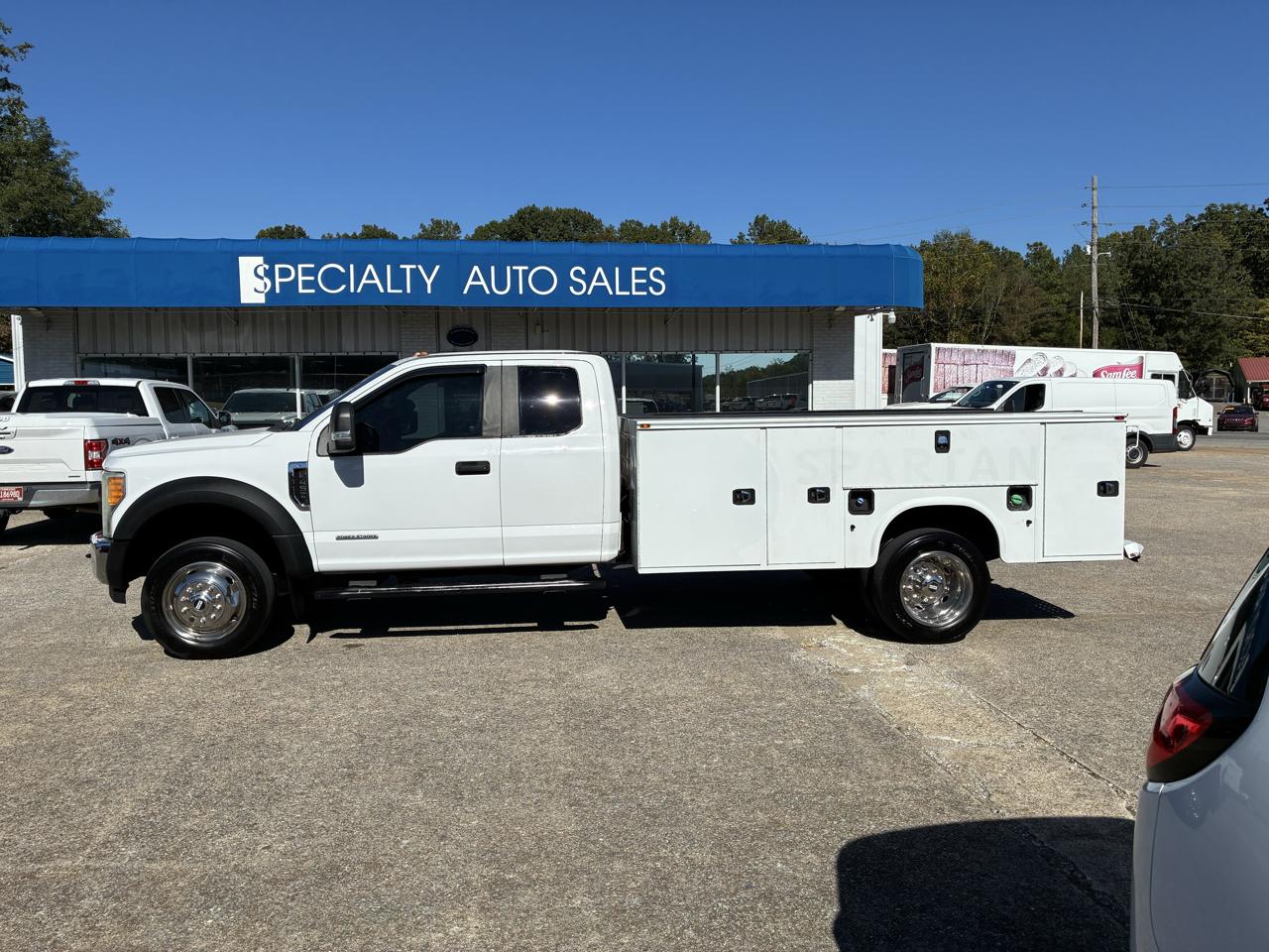2017 Ford F-450 SD SuperCab DRW 2WD