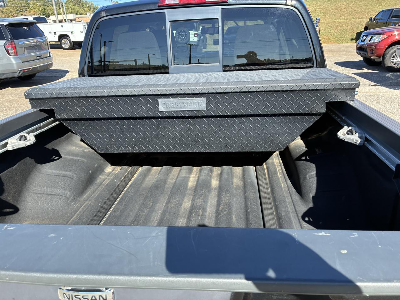 Nissan Frontier 2017.5 King Cab 4x4 SV V6 Auto 2019