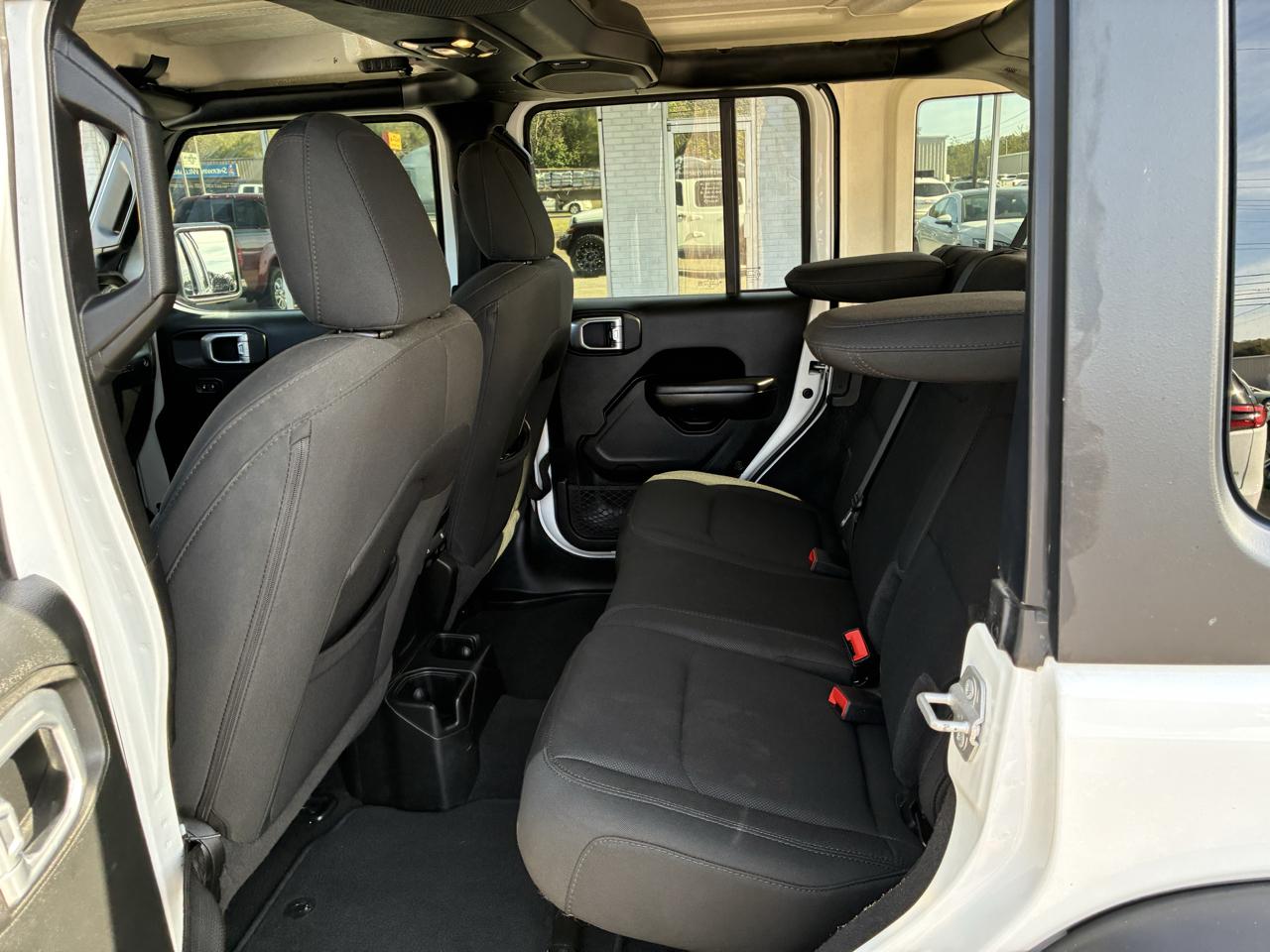 Jeep Wrangler Unlimited Sport 2021