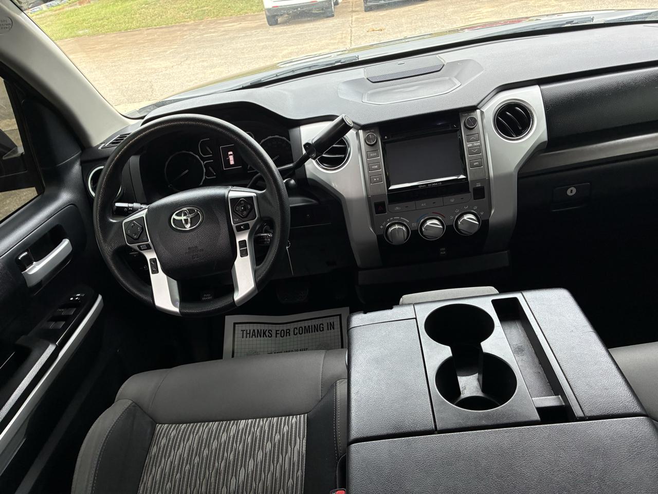 Toyota Tundra SR5 4.6L V8 CrewMax 2WD 2018