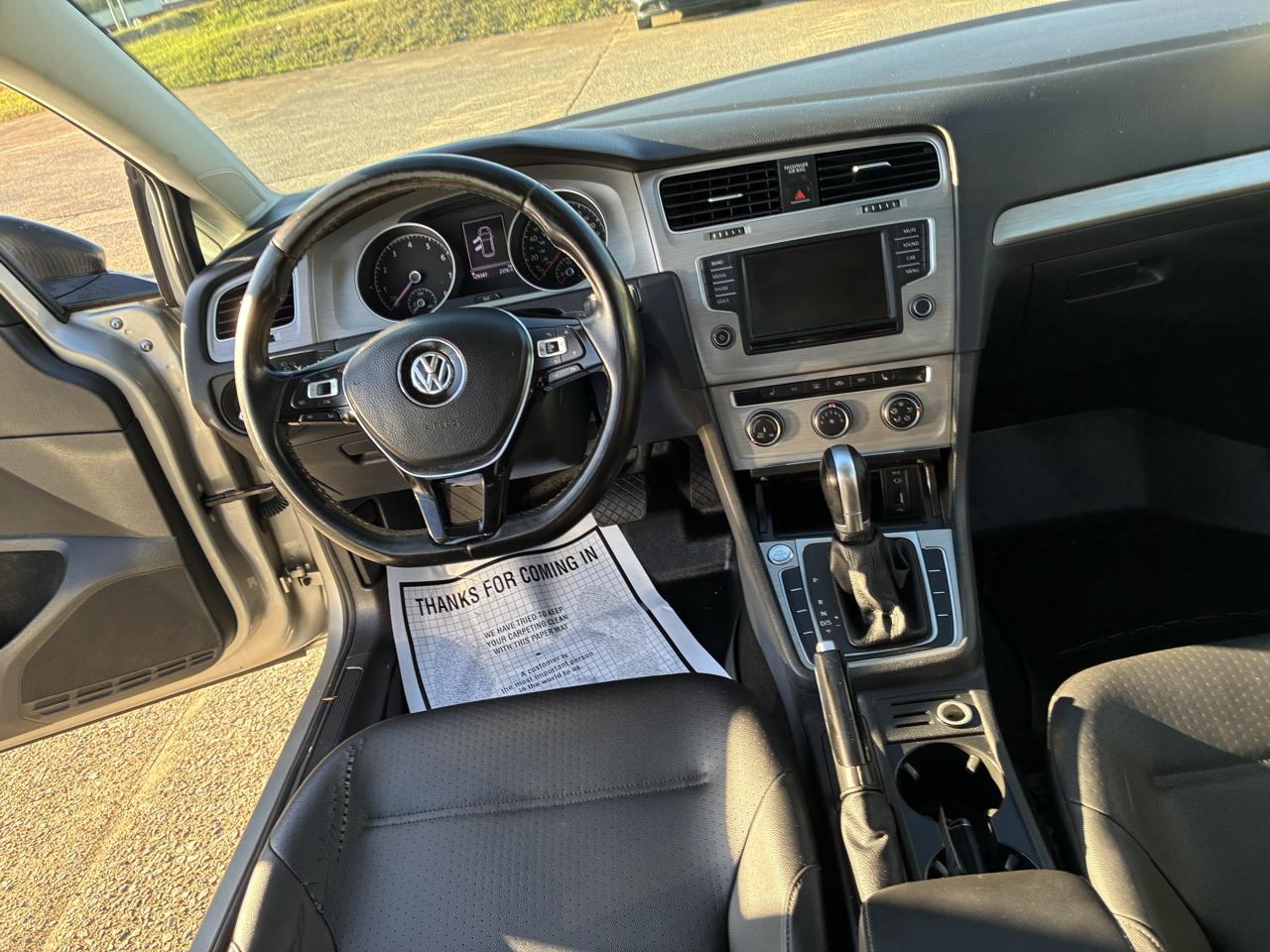 Volkswagen Golf TSI S 6A 2017