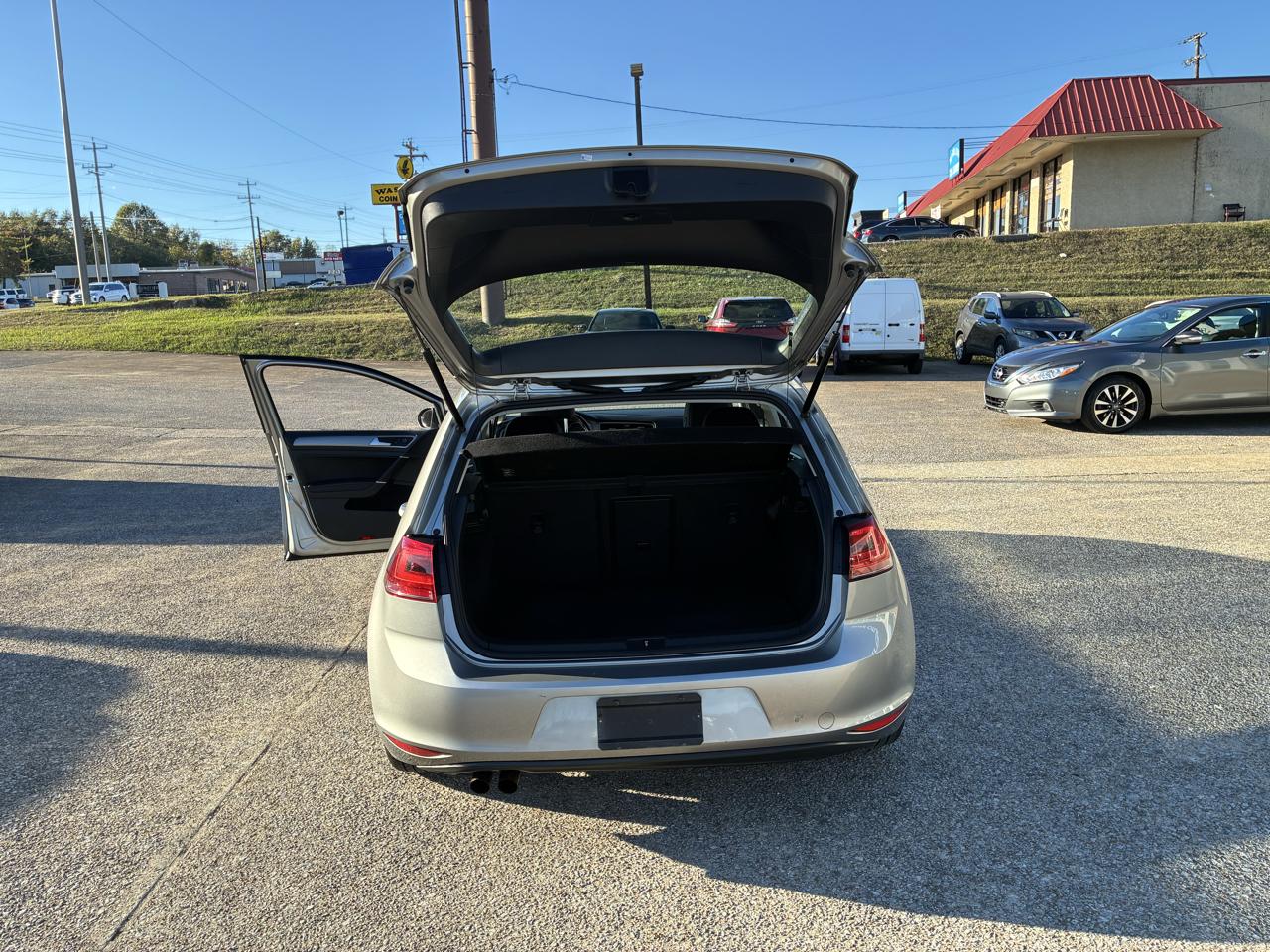 Volkswagen Golf TSI S 6A 2017