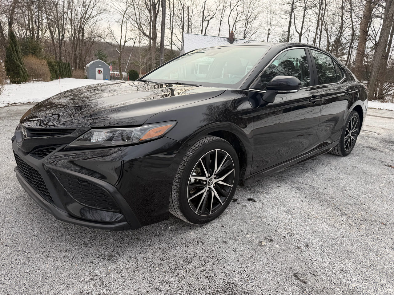 2024 Toyota Camry SE