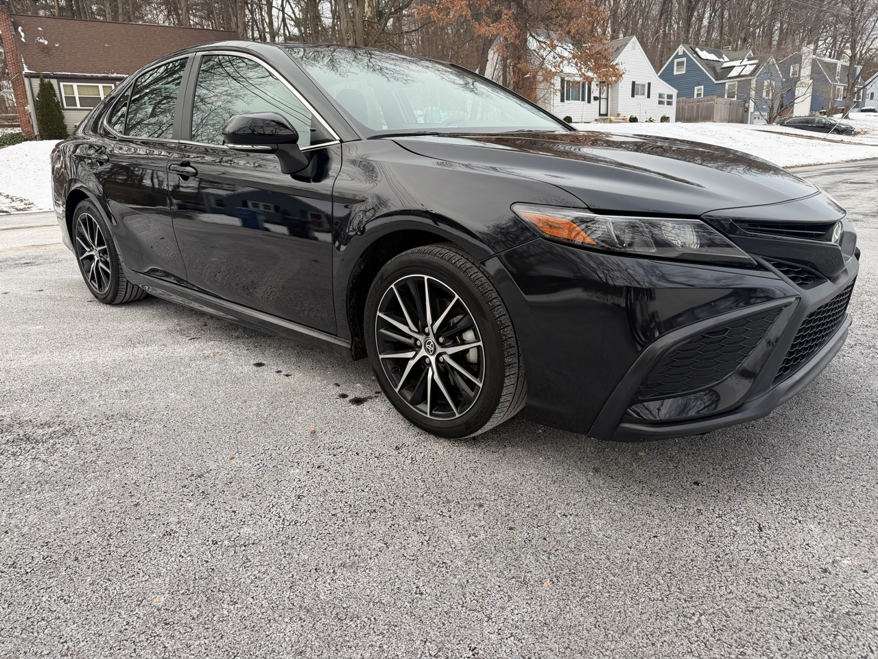 Toyota Camry SE 2024