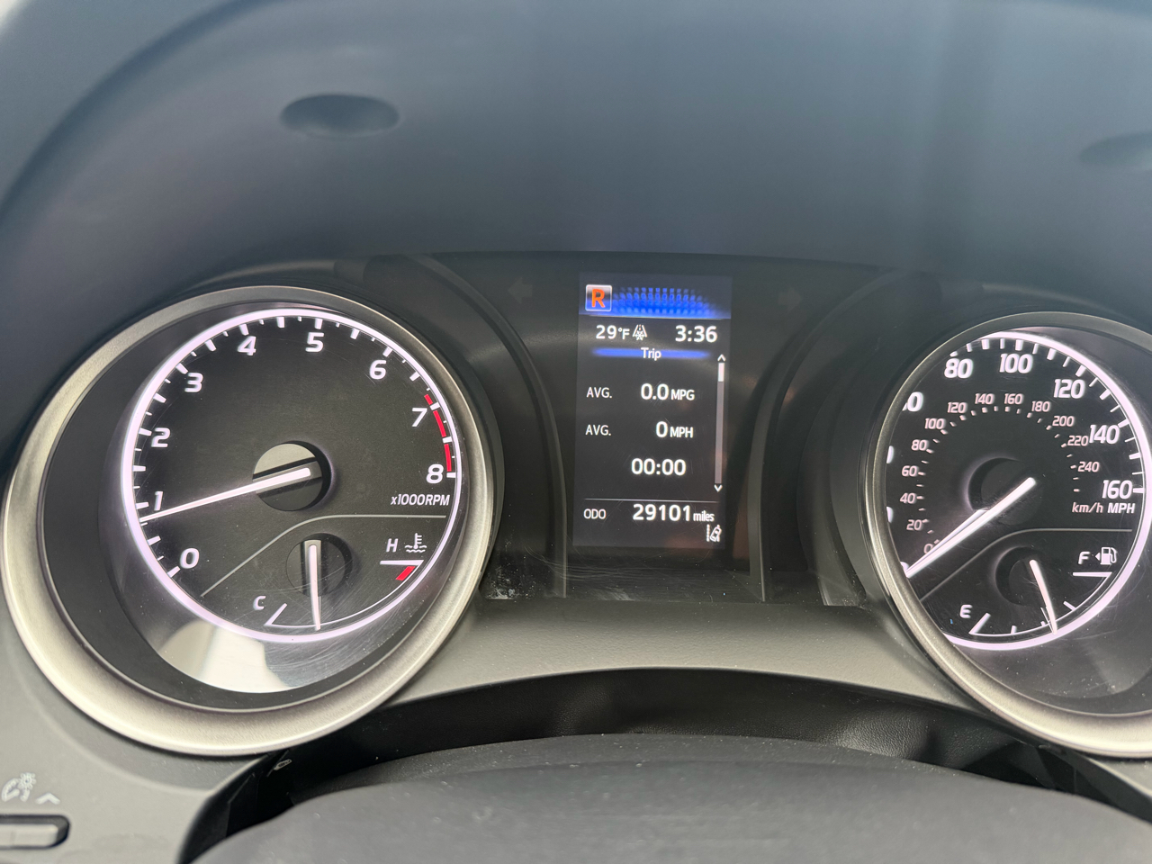 Toyota Camry SE 2024