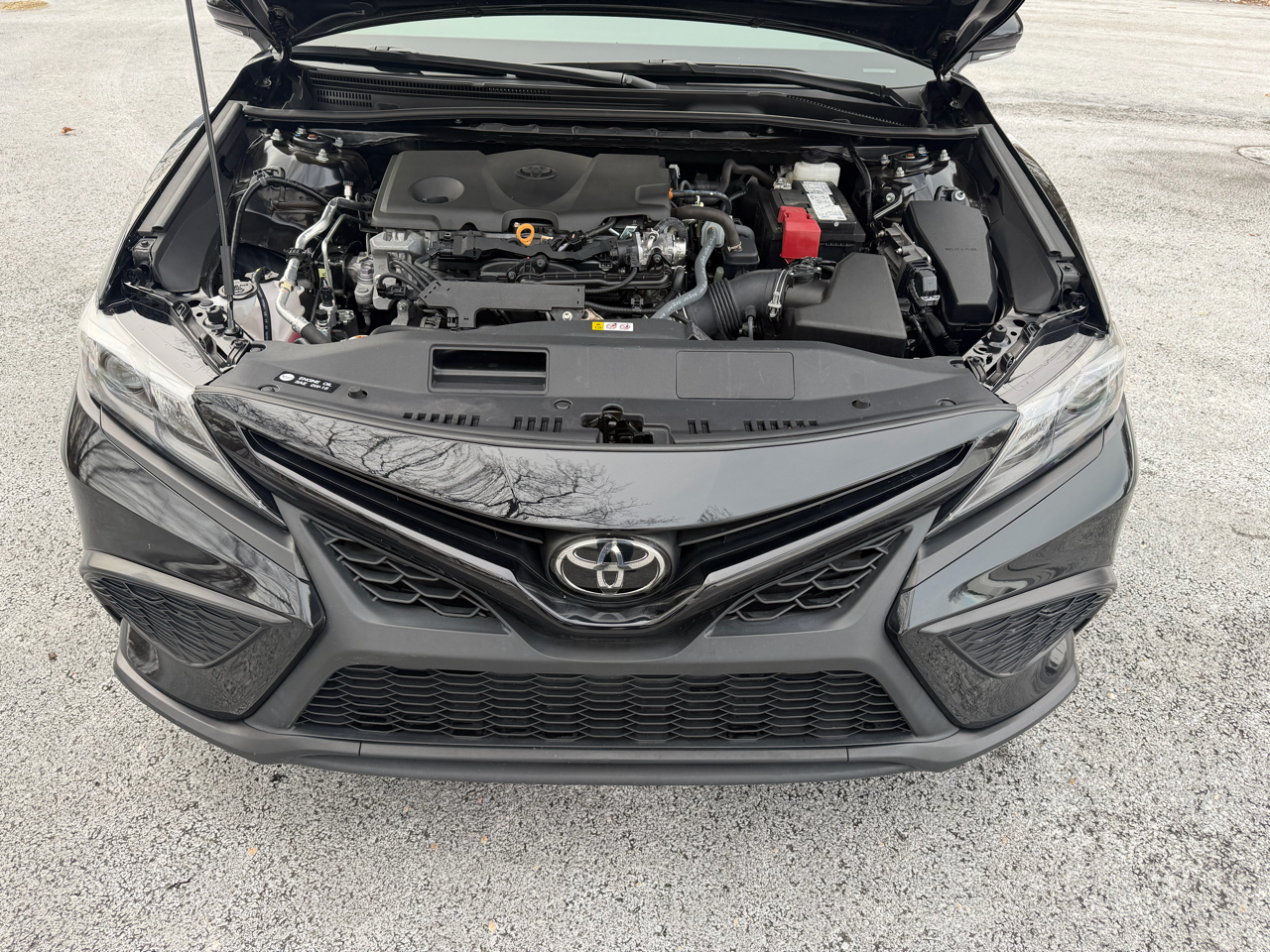 Toyota Camry SE 2024