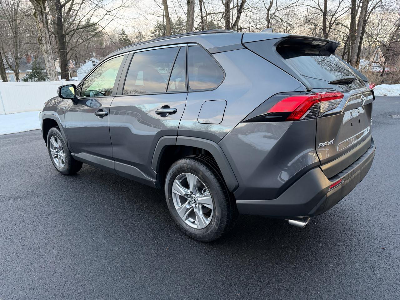 Toyota RAV4 XLE AWD 2023