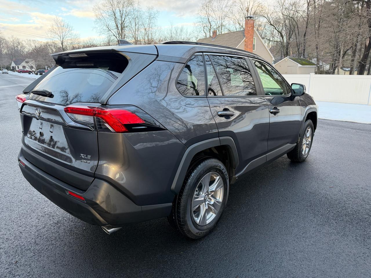Toyota RAV4 XLE AWD 2023