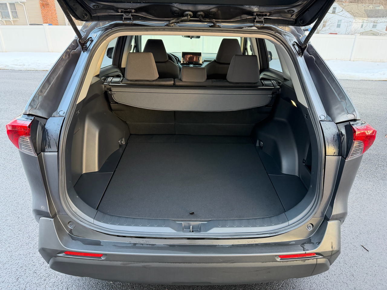 Toyota RAV4 XLE AWD 2023