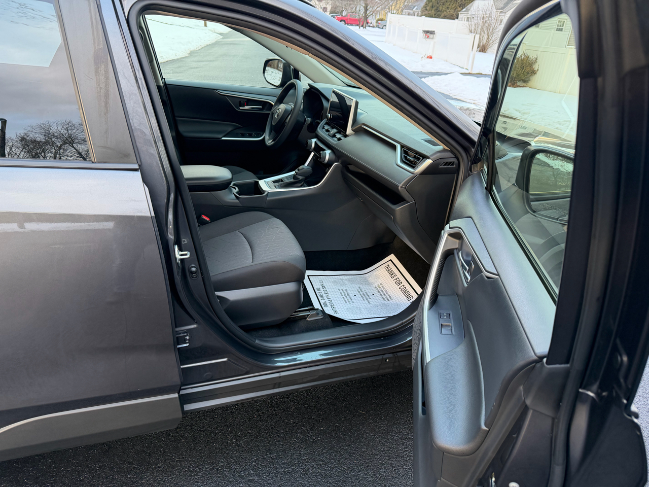 Toyota RAV4 XLE AWD 2023