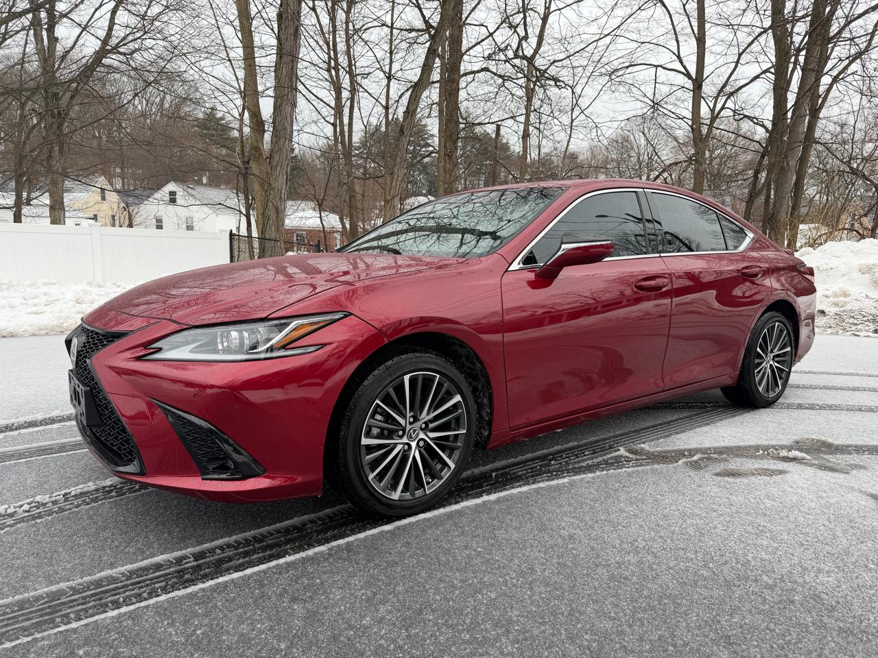 2024 Lexus ES 250