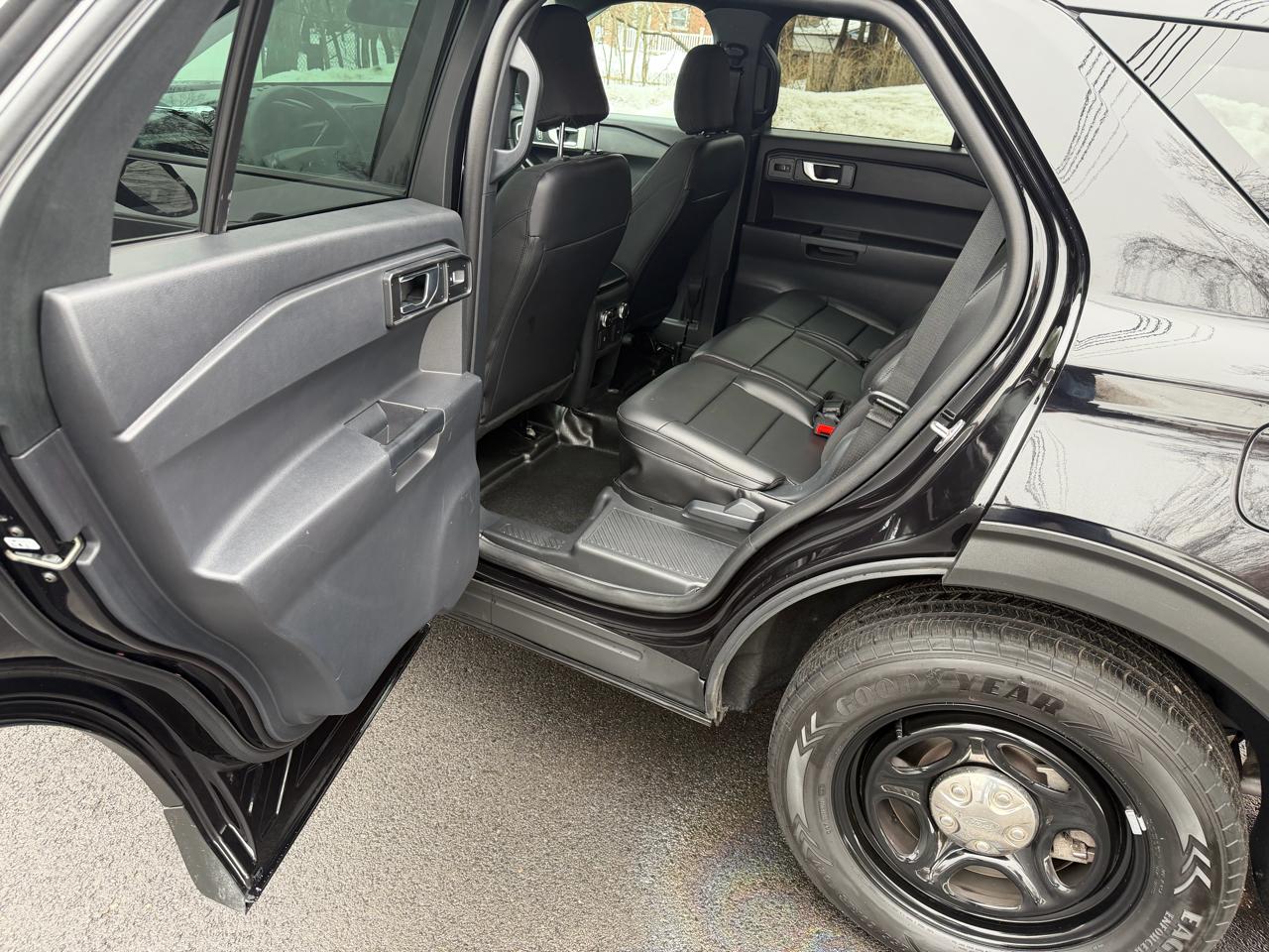 Ford Explorer Police 4WD 2025