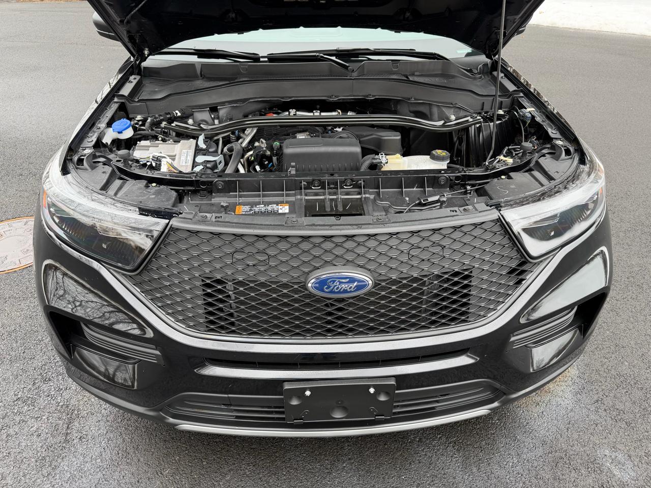 Ford Explorer Police 4WD 2025