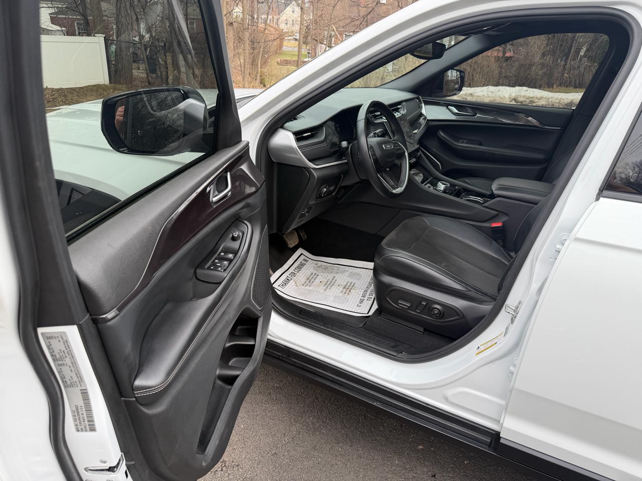 Jeep Grand Cherokee 4WD 4dr Altitude 2022