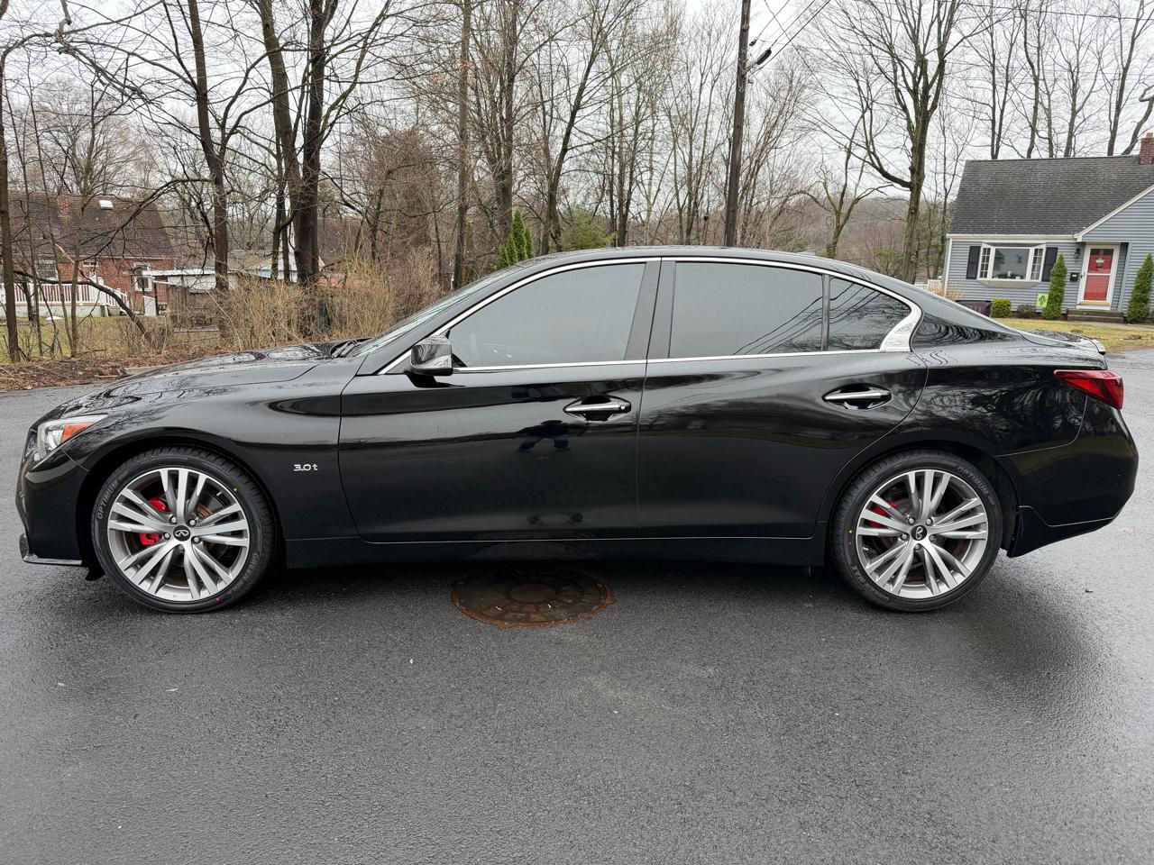Infiniti Q50 3.0t LUXE AWD 2019