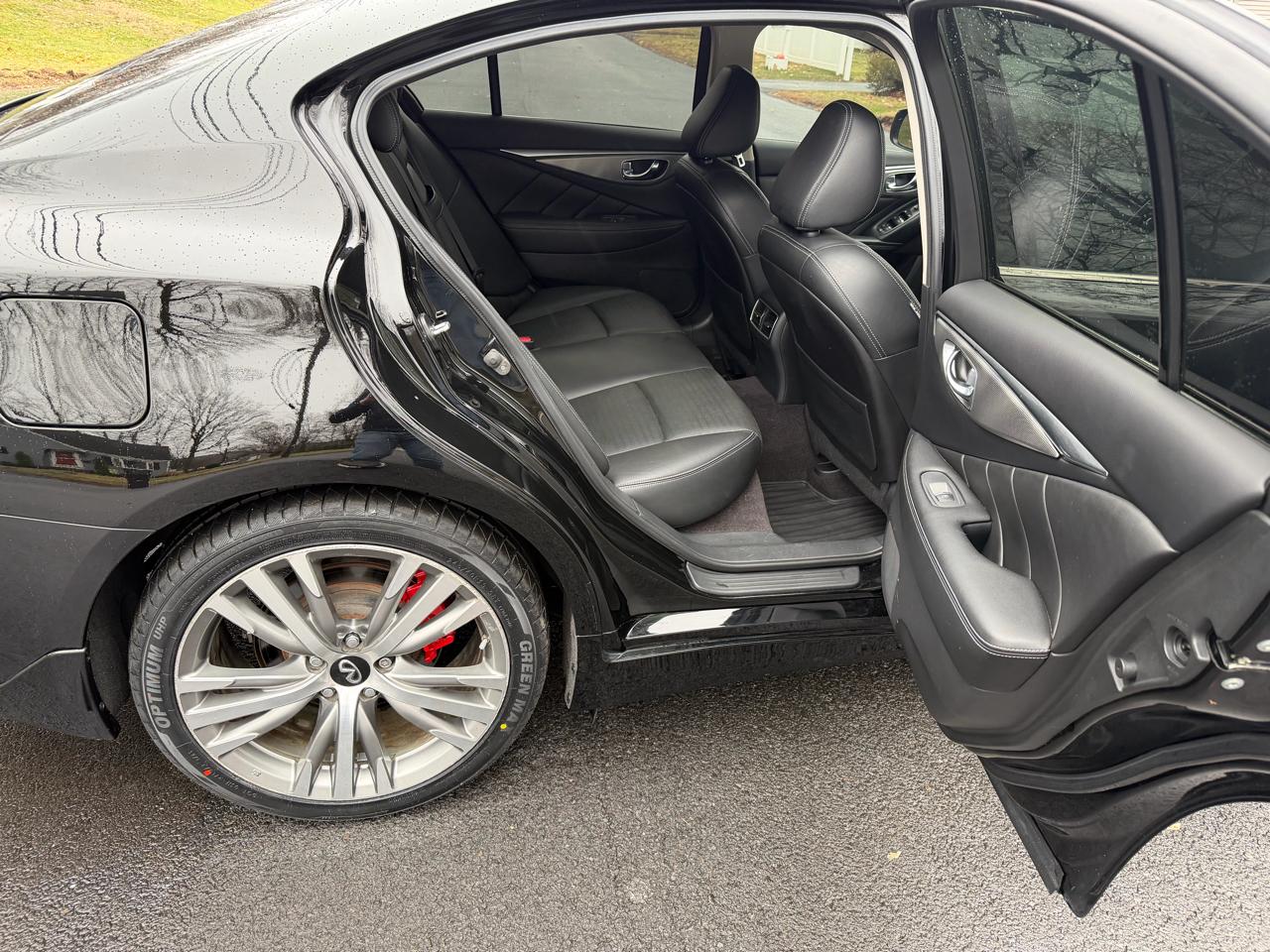 Infiniti Q50 3.0t LUXE AWD 2019