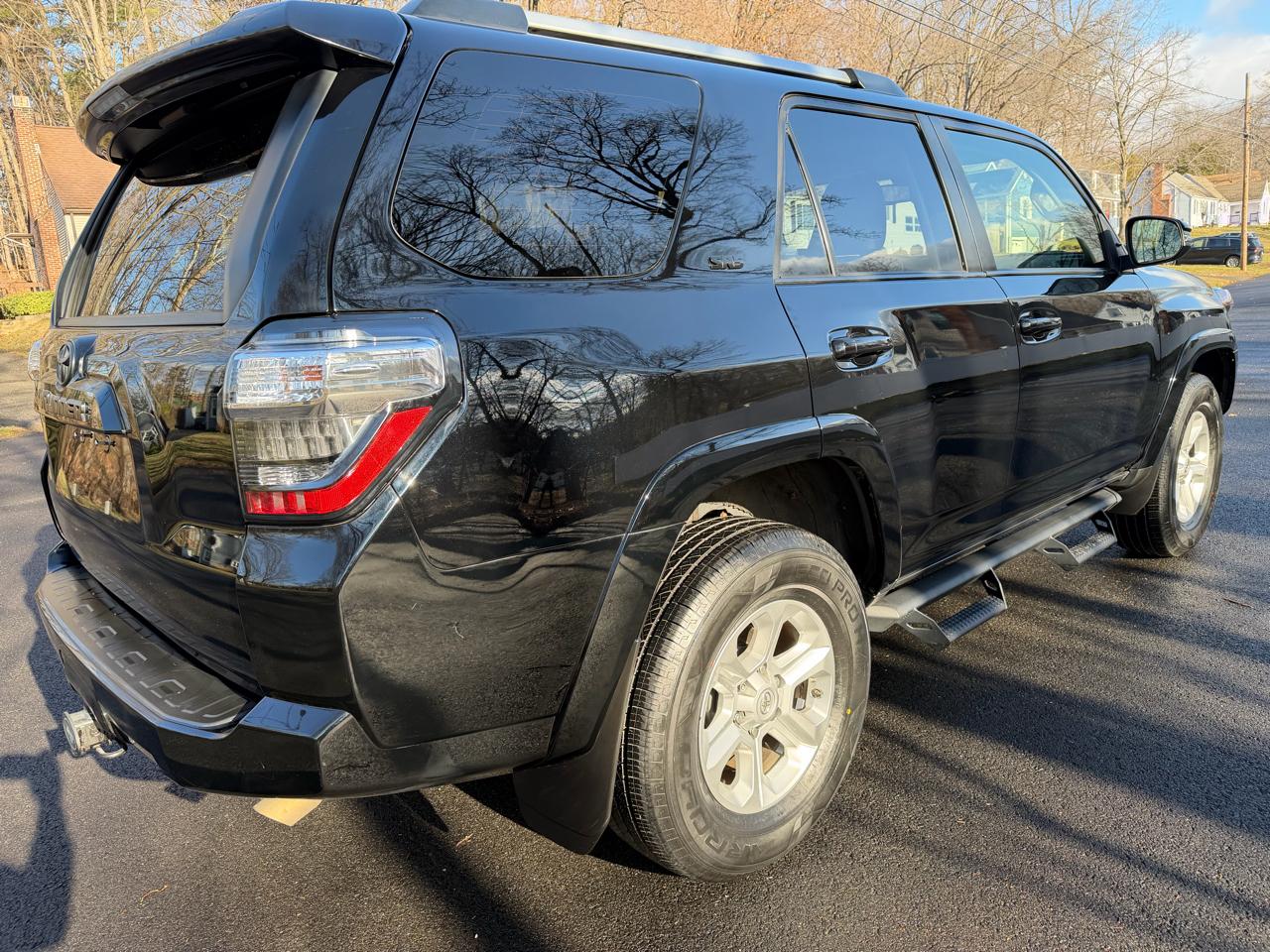 Toyota 4Runner SR5 Premium 4WD 2021