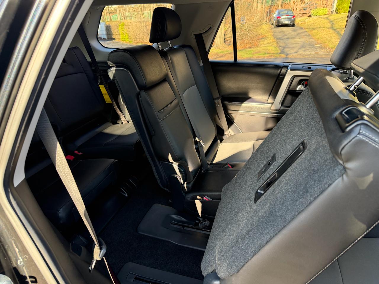 Toyota 4Runner SR5 Premium 4WD 2021