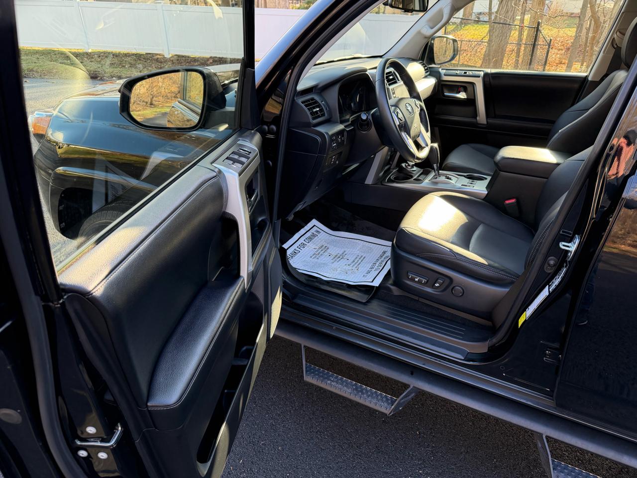 Toyota 4Runner SR5 Premium 4WD 2021