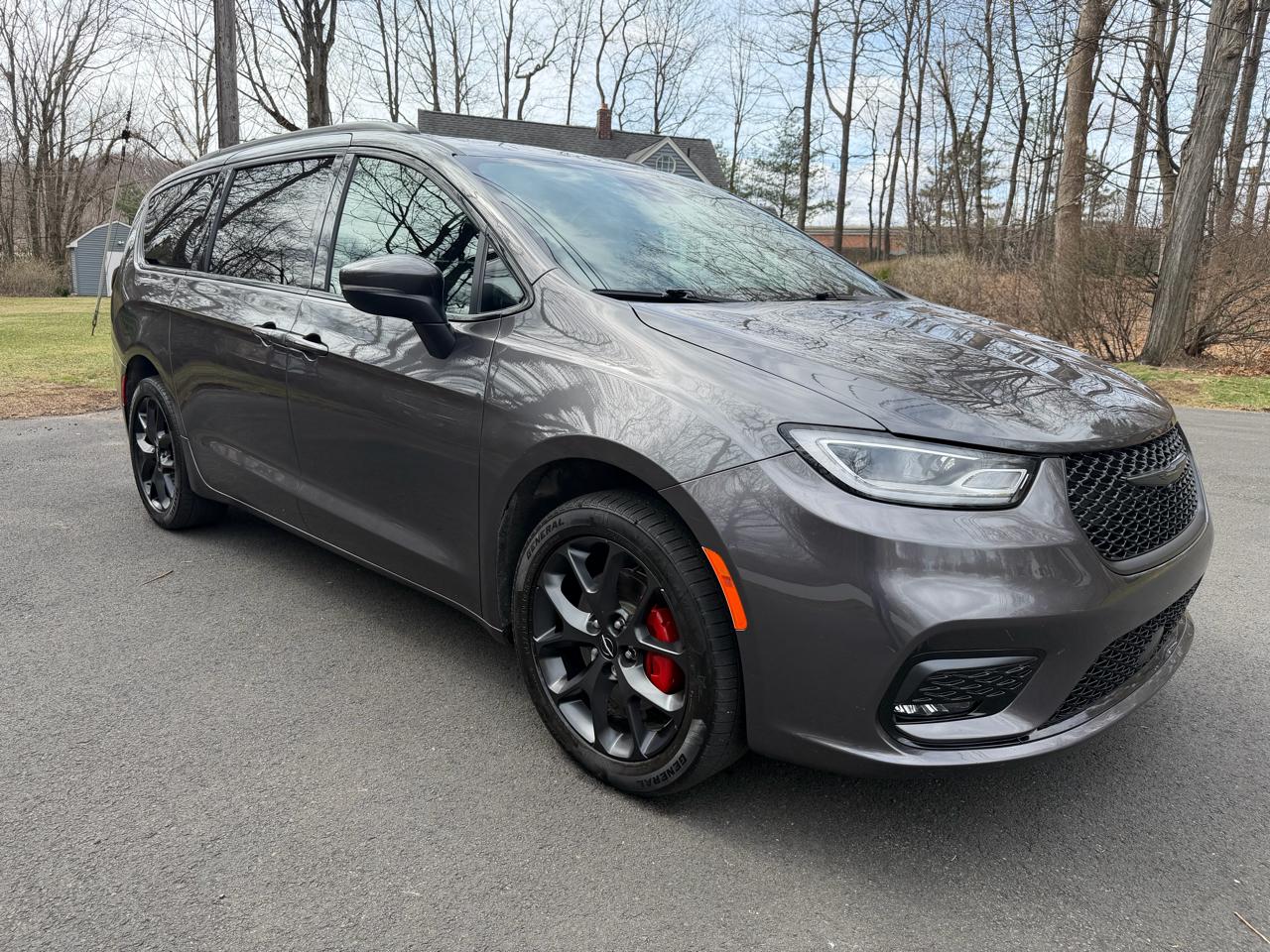 Chrysler Pacifica Touring L AWD 2023