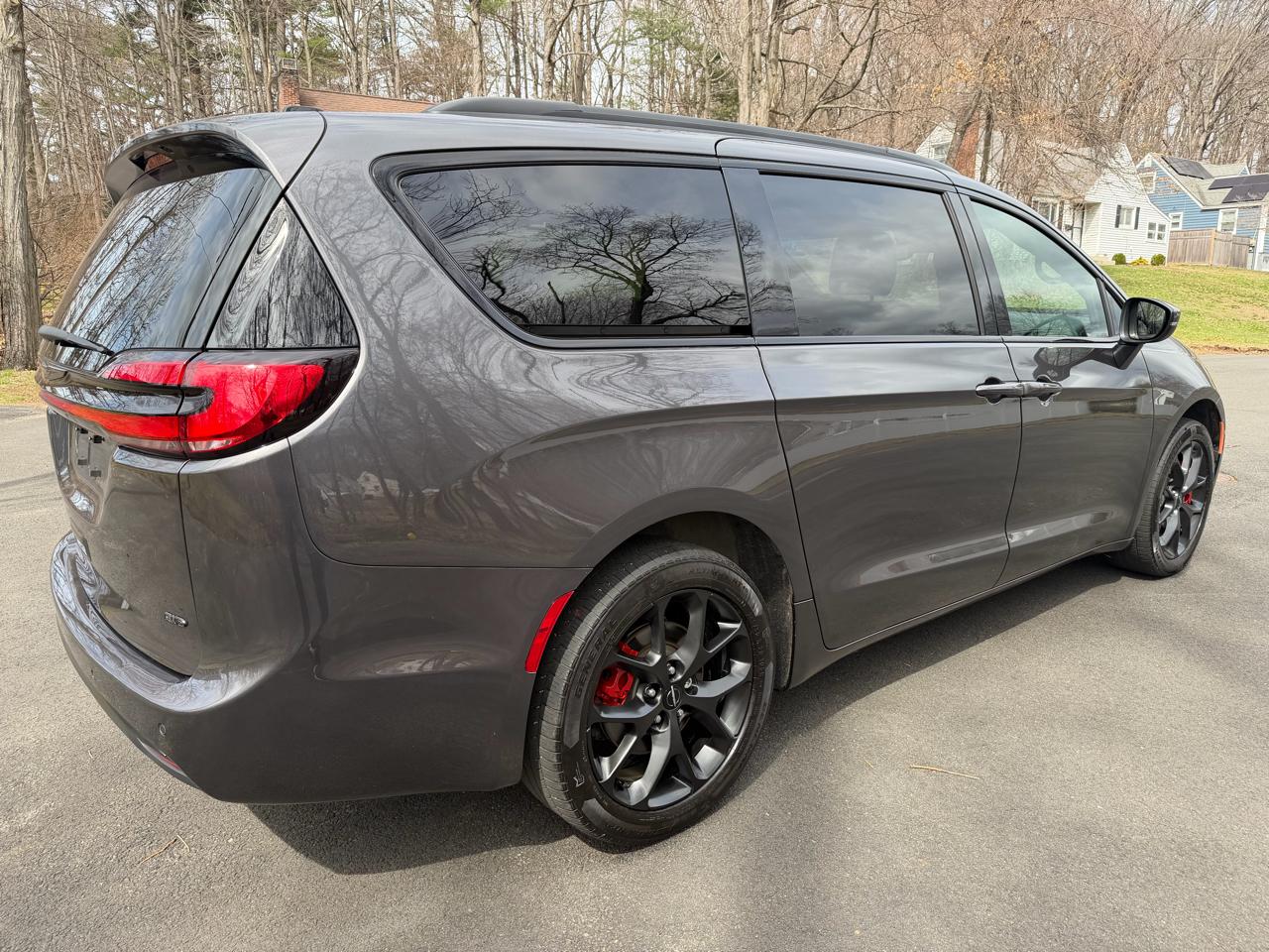 Chrysler Pacifica Touring L AWD 2023