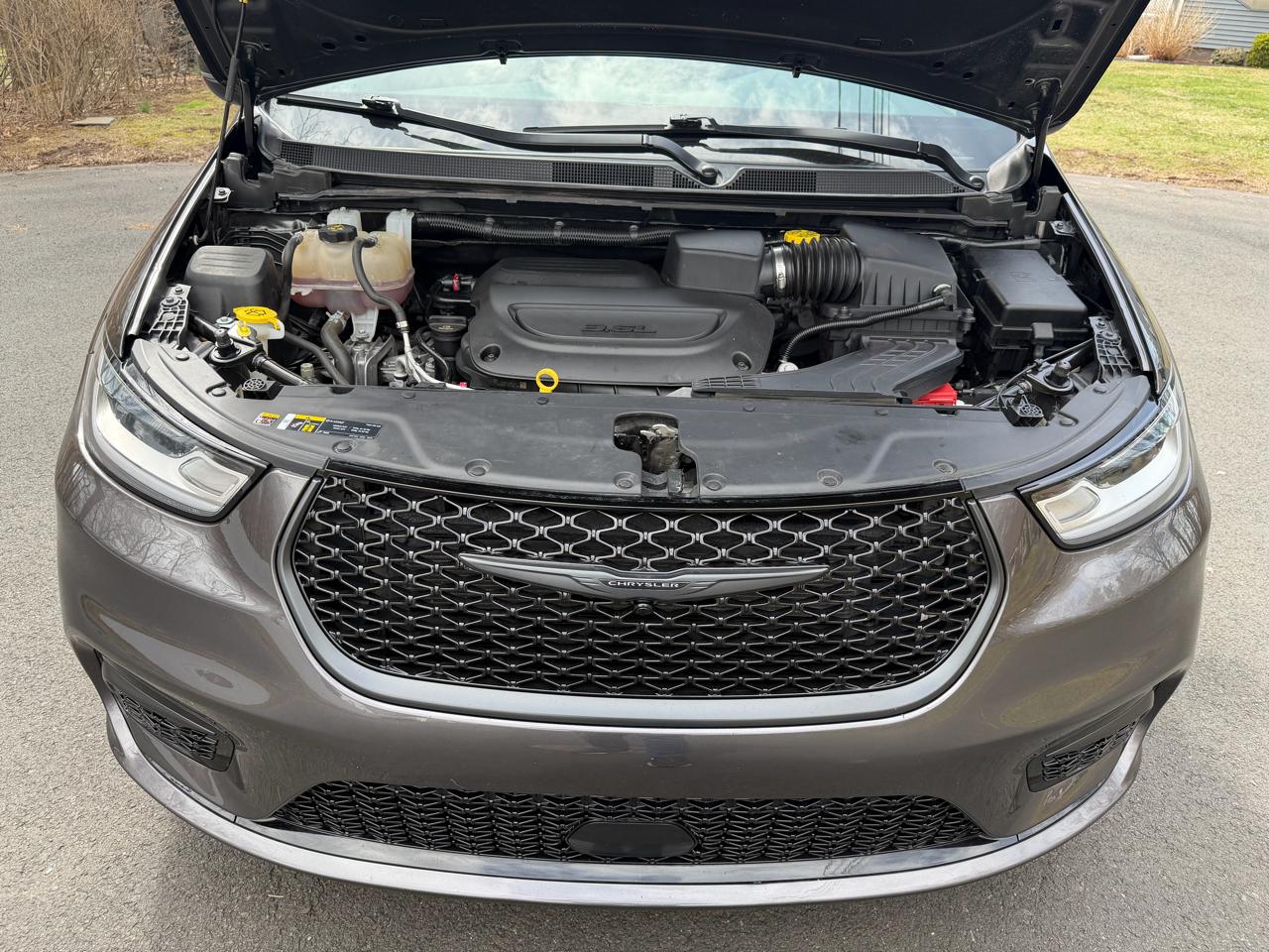 Chrysler Pacifica Touring L AWD 2023