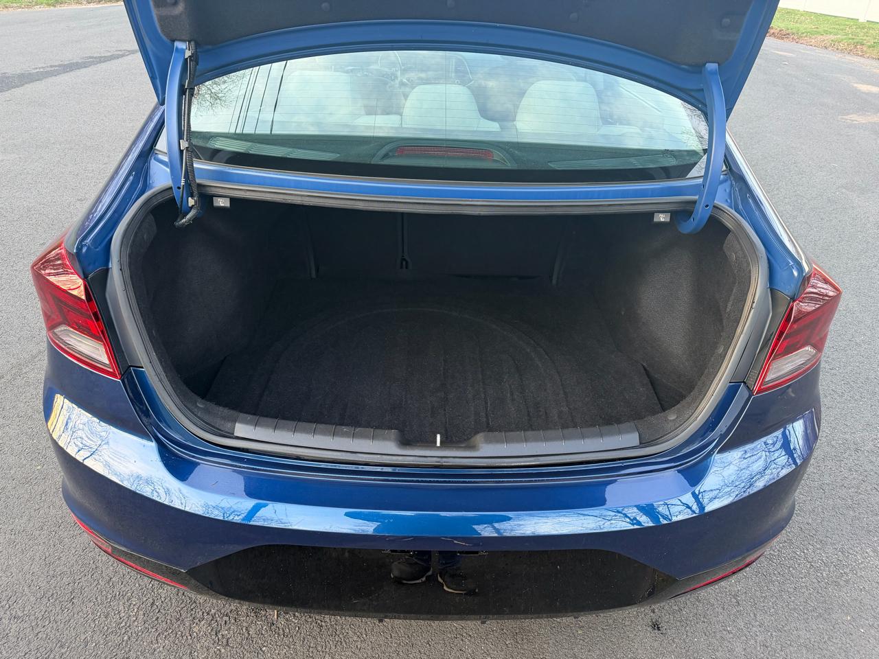 Hyundai Elantra Limited 2020