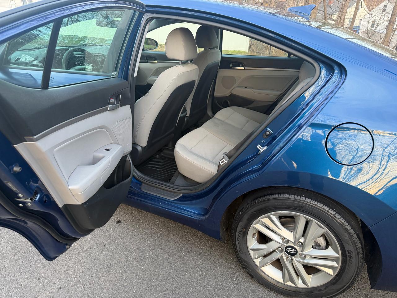 Hyundai Elantra Limited 2020