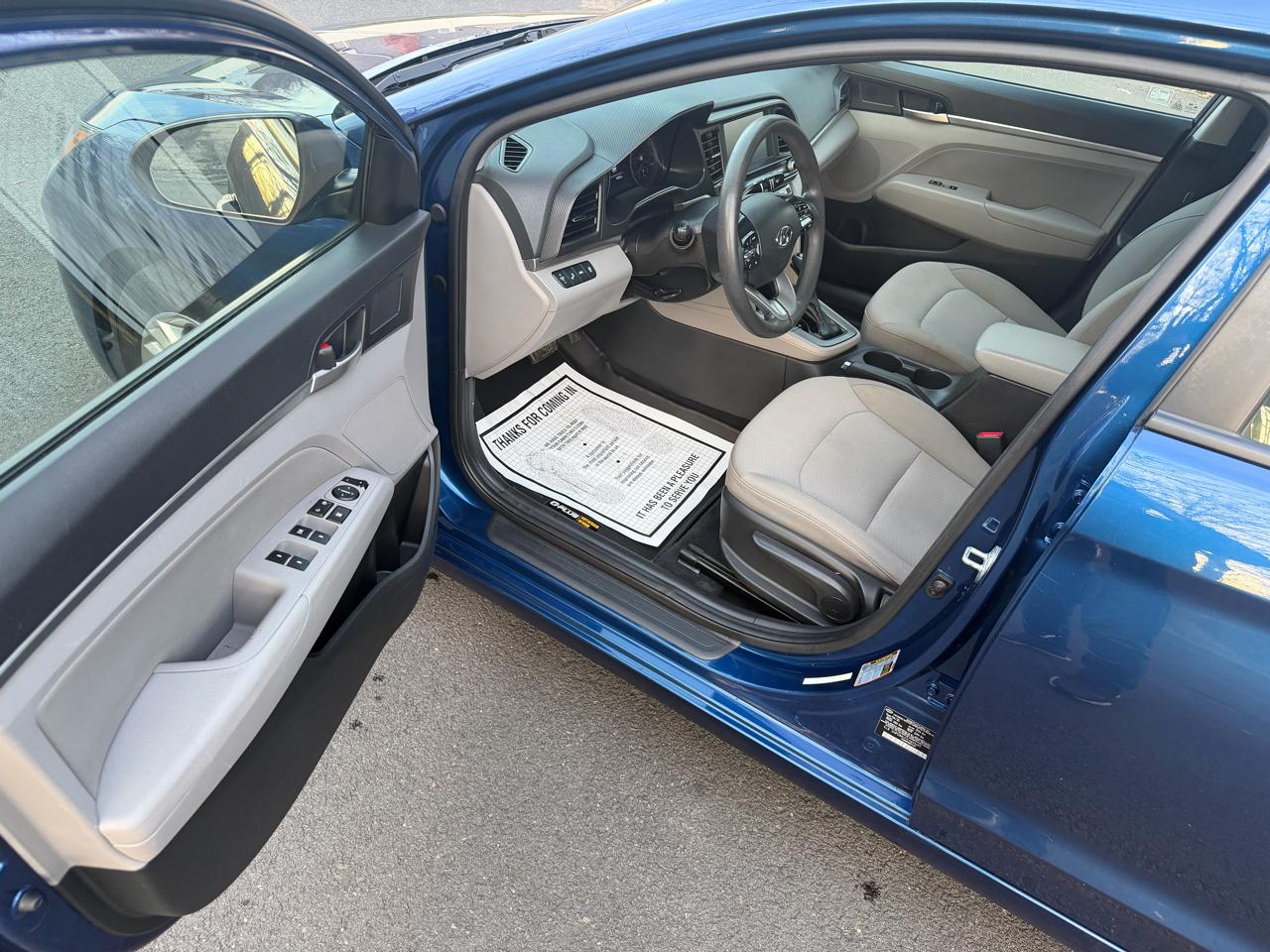 Hyundai Elantra Limited 2020