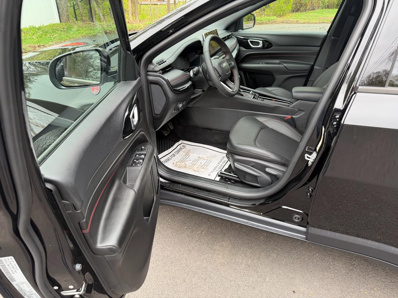 Jeep Compass Trailhawk 2025