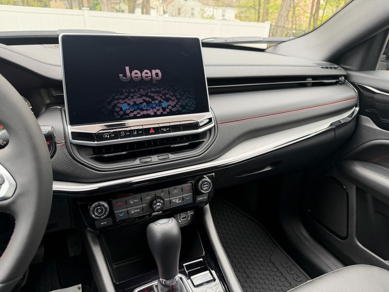 Jeep Compass Trailhawk 2025