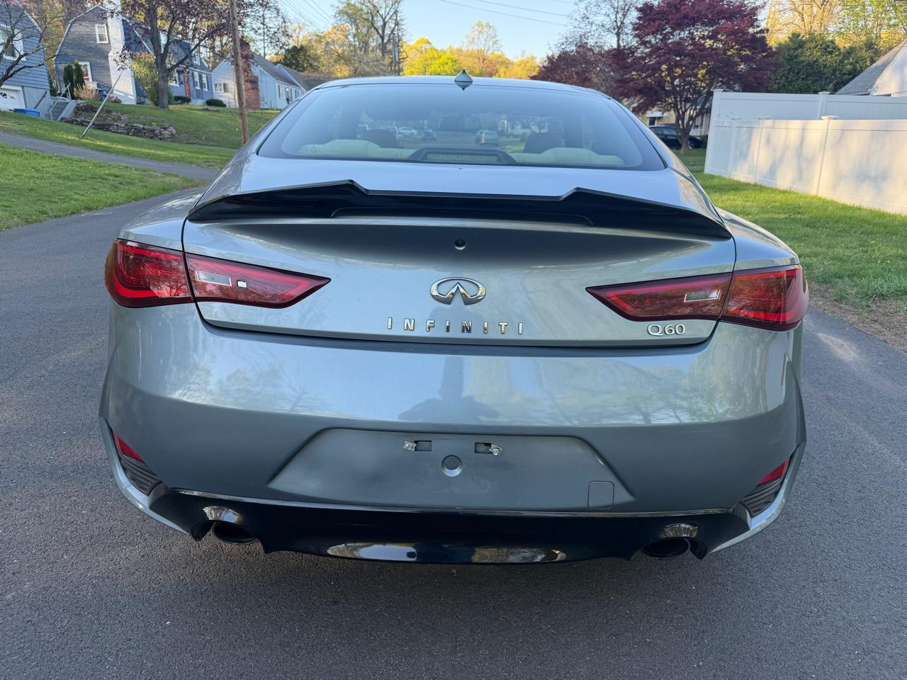 Infiniti Q60 3.0t Premium 2017