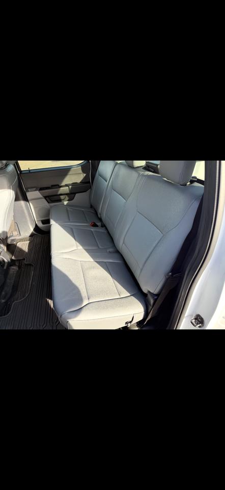 Ford F-350 SD XL Crew Cab Long Bed DRW 2WD 2023