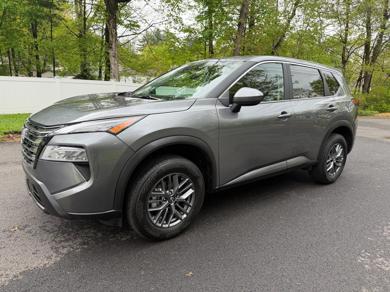 Nissan Rogue SV AWD 2026