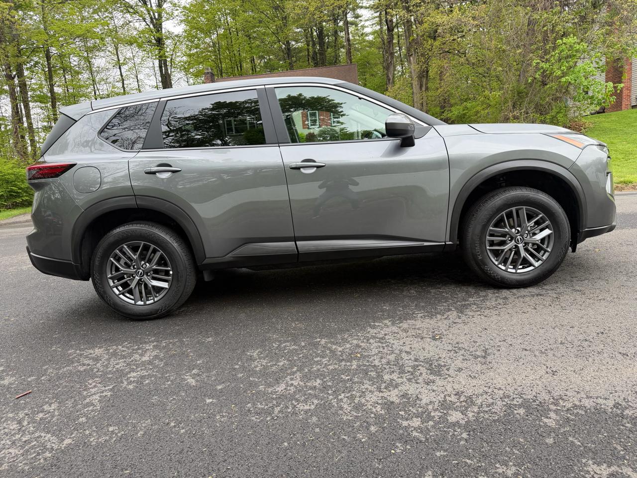 Nissan Rogue SV AWD 2026