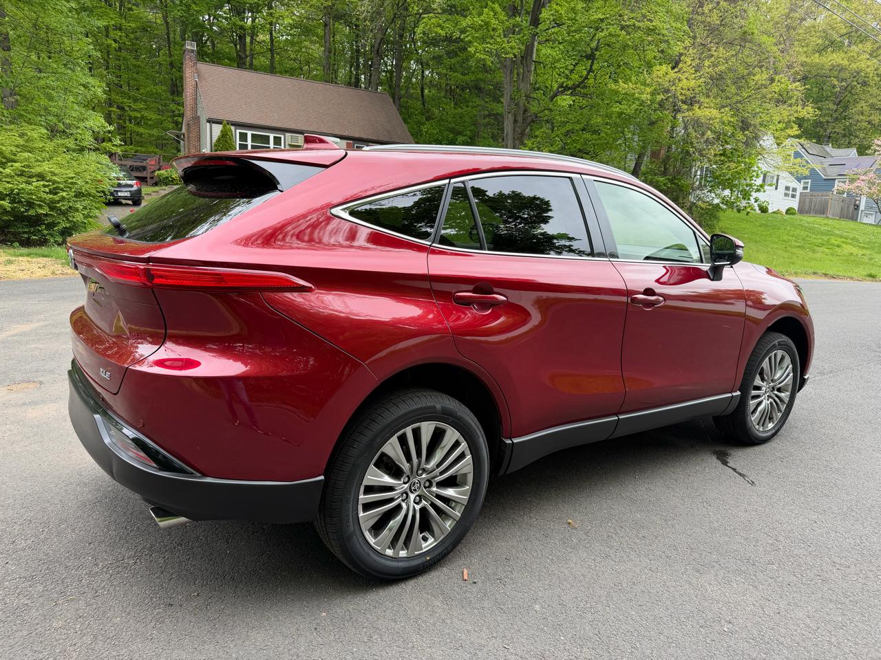Toyota Venza XLE I4 AWD 2022
