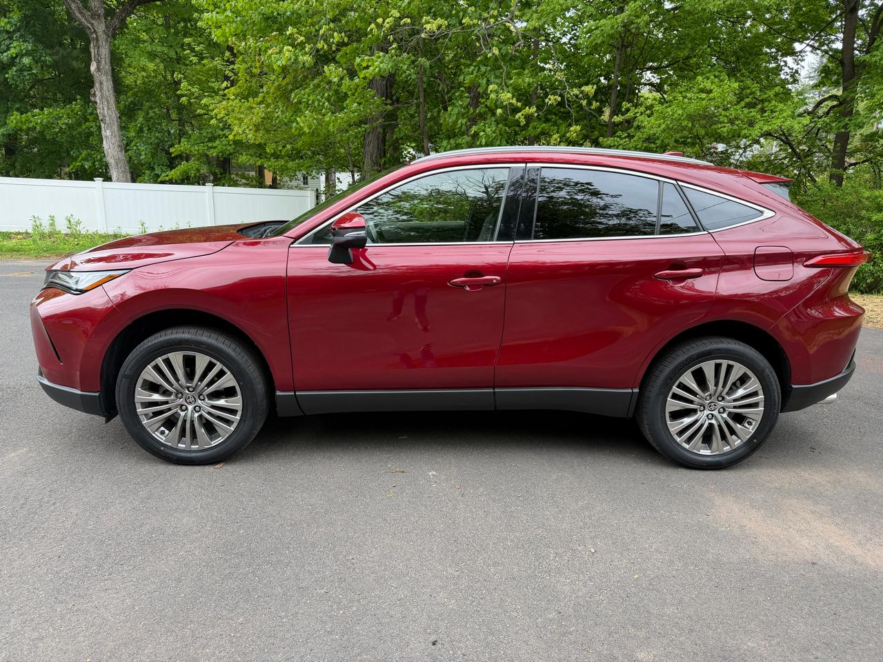 Toyota Venza XLE I4 AWD 2022