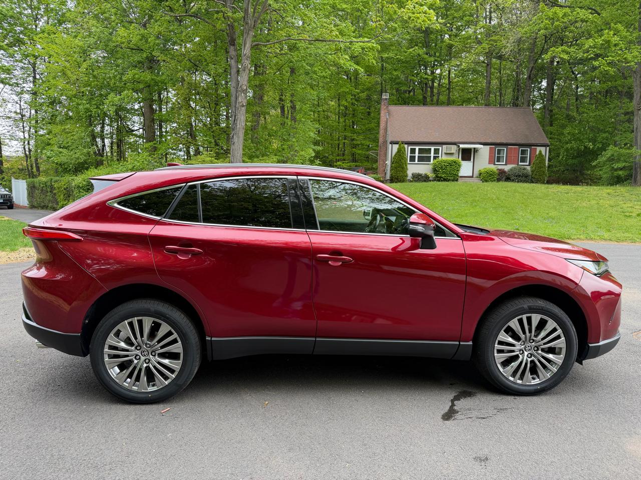 Toyota Venza XLE I4 AWD 2022