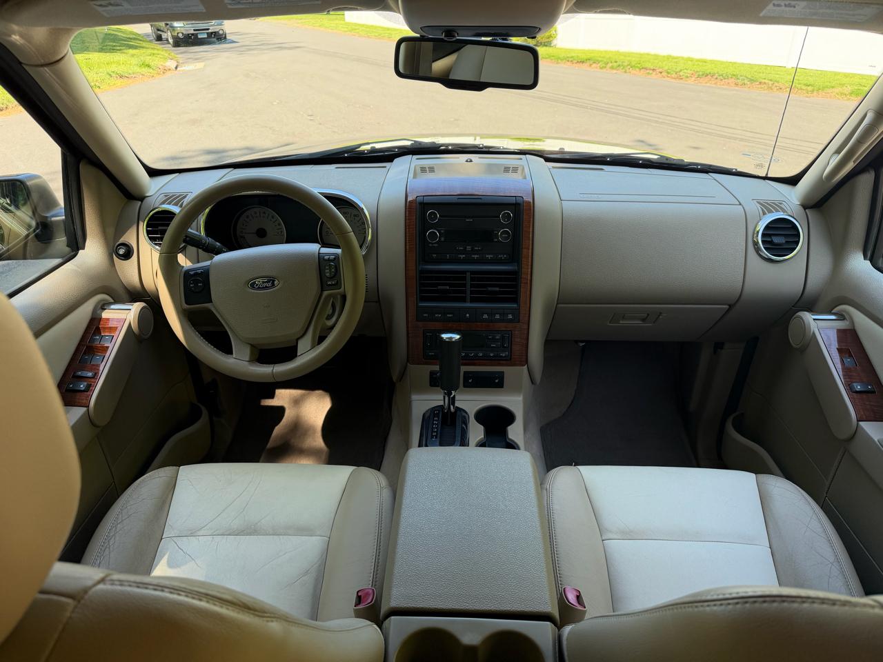 Ford Explorer Eddie Bauer 4.0L 4WD 2008