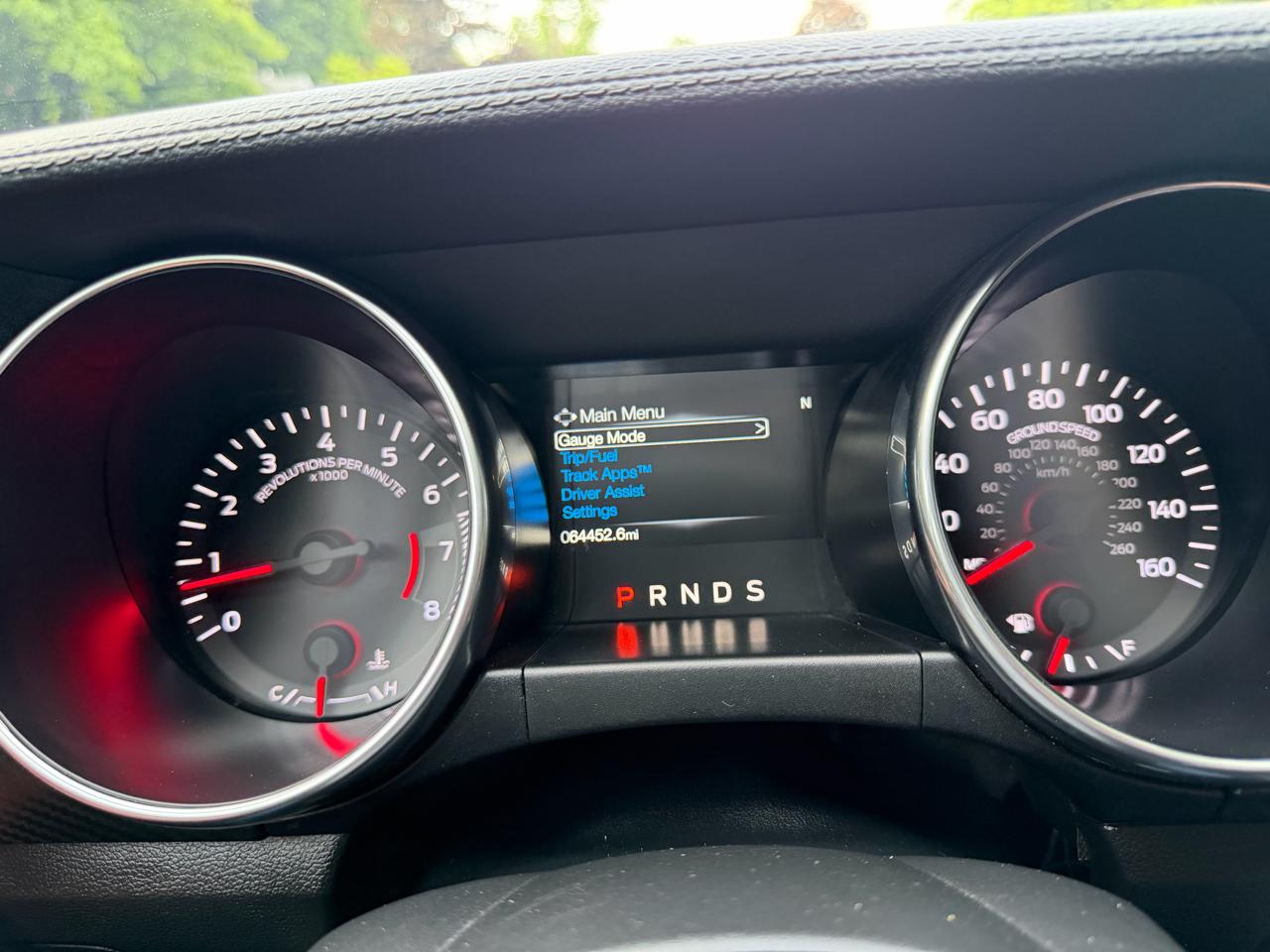 Ford Mustang EcoBoost Coupe 2021